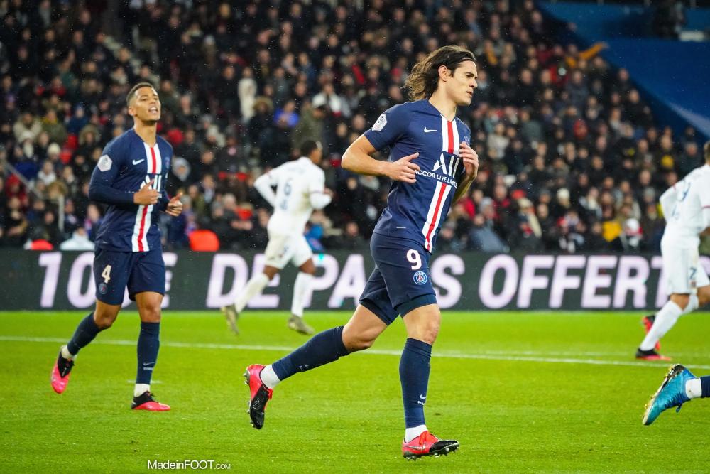 Edinson Cavani, l'avant-centre du Paris Saint-Germain.