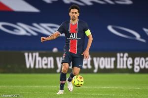 Marquinhos avec le ballon