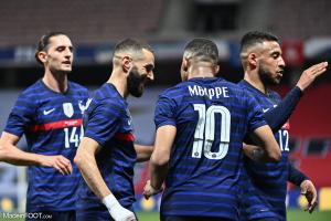 Karim Benzema et Kylian Mbappé en équipe de France