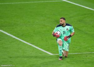 Gianluigi Donnarumma avec la Squadra Azzura.