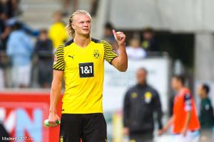 Erling Haaland est suivi par le PSG