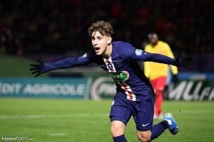 Adil Aouchiche, 18 ans, va s'engager avec l'ASSE.