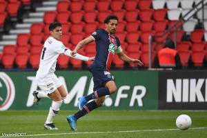 Luiz Araujo au duel avec Marquinhos