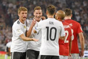 Les compositions officielles du match entre l'Allemagne et le Mexique.