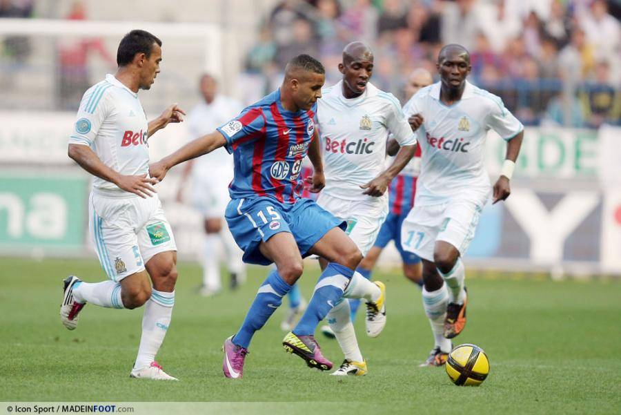 Youssef El-Arabi de retour en Ligue 1 ?