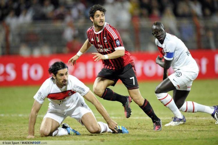 Mercato - Alexandro Pato a failli signer au PSG