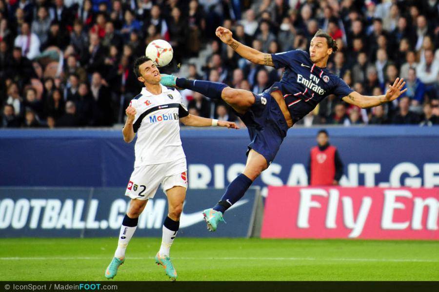 Corchia au duel avec Ibrahimovic est un joueur solide