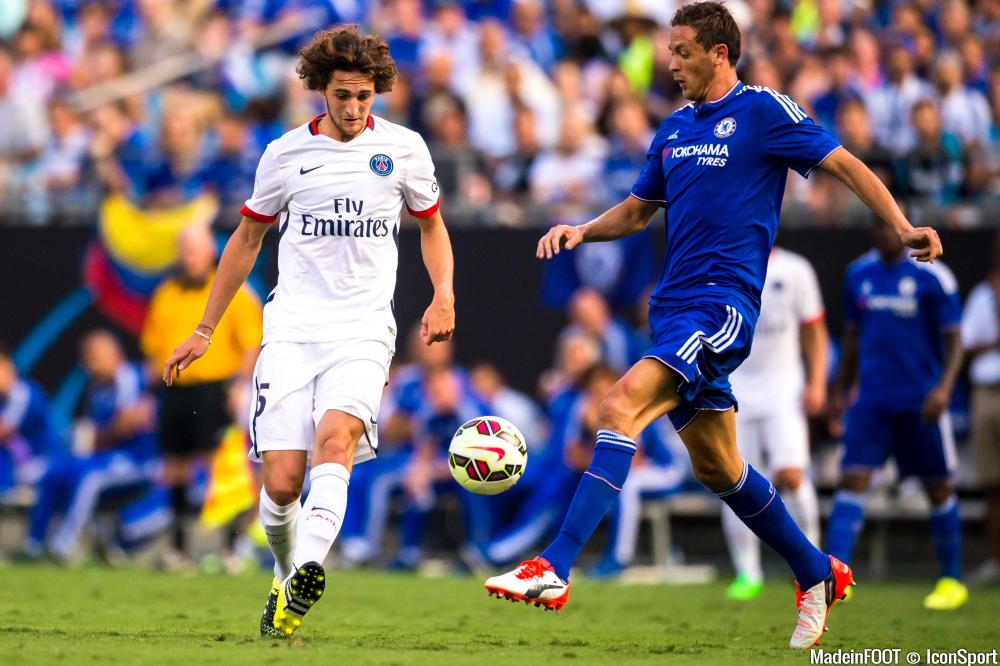 Adrien Rabiot est toujours dans l'impasse au PSG.