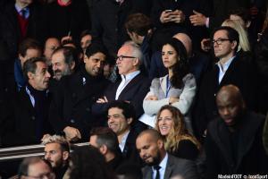 Nicolas Sarkozy devrait supporter le PSG au Parc OL
