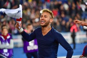 Neymar dans le top 3