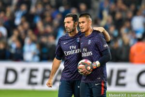 Buffon et Areola se partagent le temps de jeu dans les buts parisiens.