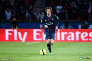 Le directeur sportif de la Juve aurait rencontré la mère d'Adrien Rabiot.