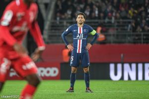 Marquinhos envoie un message à ses coéquipiers