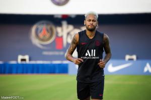 Pochettino est satisfait de l'intensité mise par Neymar à l'entraînement