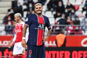 Icardi avec le maillot parisien