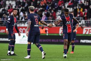Découvrez le 11 du PSG face à Lens