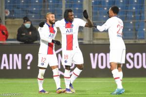 Diallo avec ses coéquipiers