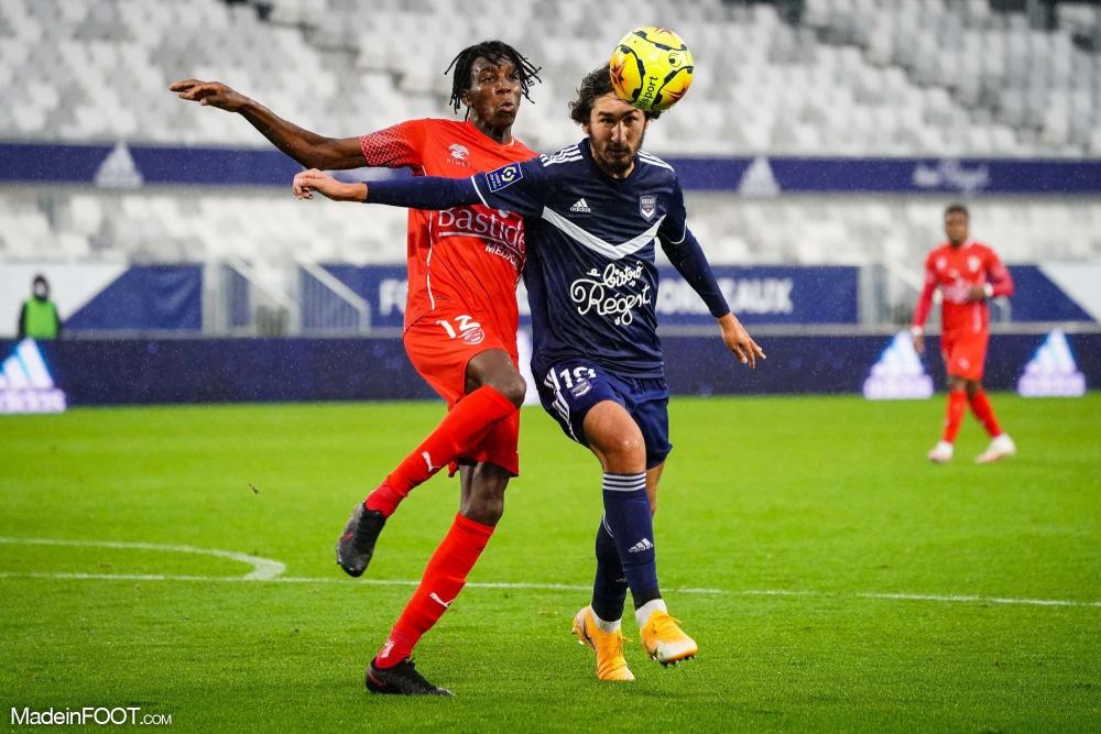 Yacine Adli - PSG, Paris Saint Germain