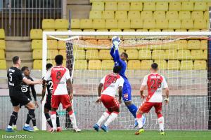 Maignan dans les airs
