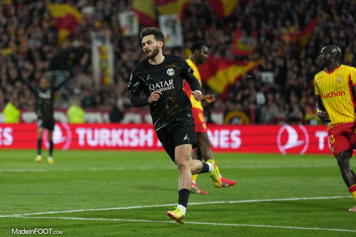 Ballon D Or Toni Kroos Tranche Entre Kylian Mbapp Lionel Messi ballon-d-or-toni-kroos-tranche-entre-kylian-mbapp-lionel-messi