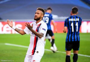 L'album photo du match entre l'Atalanta Bergame et le Paris Saint-Germain.
