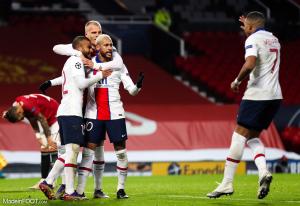 Les joueurs du PSG célébrant un but
