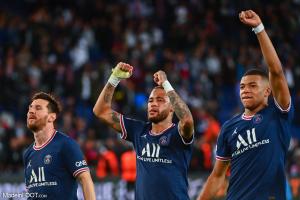 Mbappé et Neymar avec le PSG