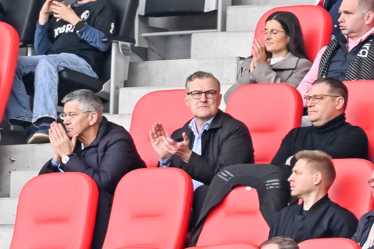 Bayern Munich critique l'arbitrage après son élimination face au PSG